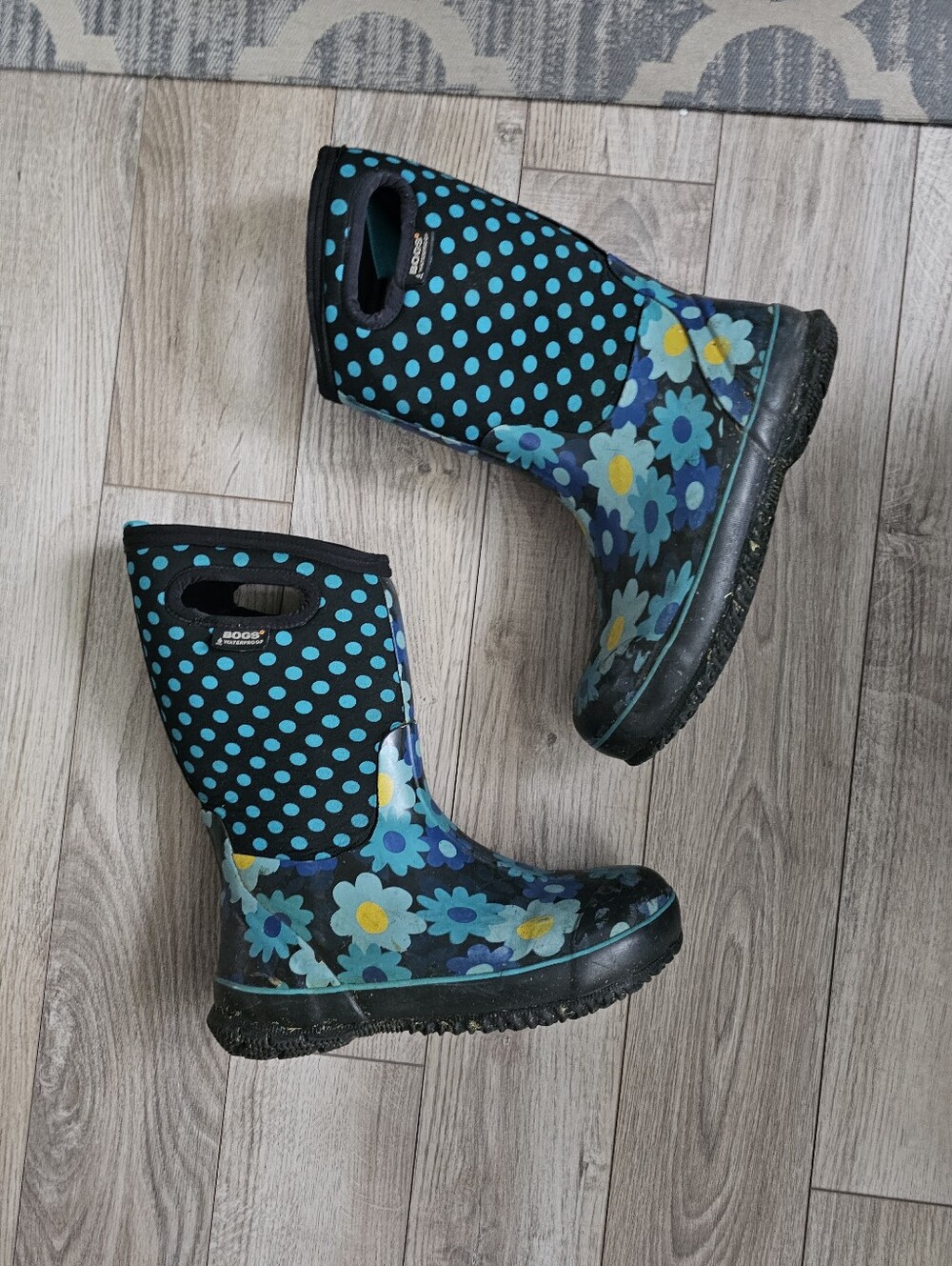 BOGS Flower Dots Boots Size 5 - Picture 2 of 9